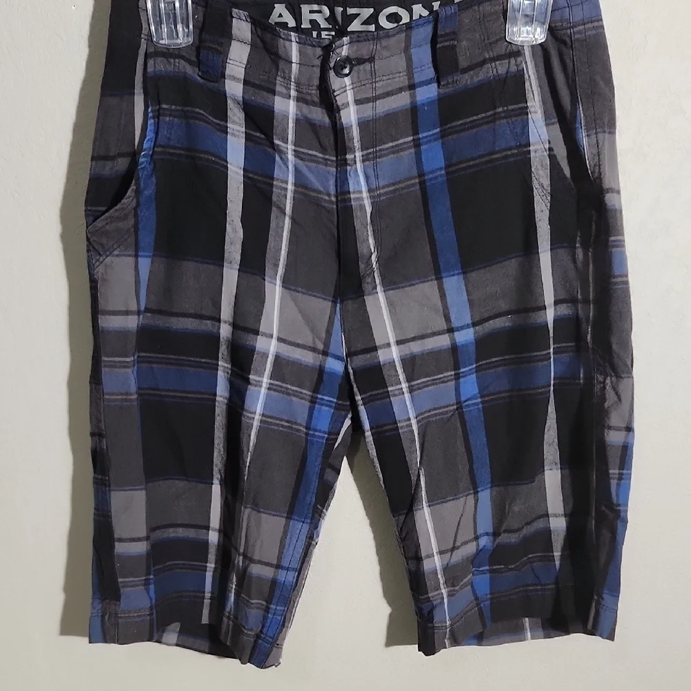 Arizona Jean Company Shorts Blue Black Plaid Size 34